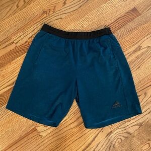 Men’s Large Adidas Dark Blue / Green Athletic Shorts with 7 inch inseam